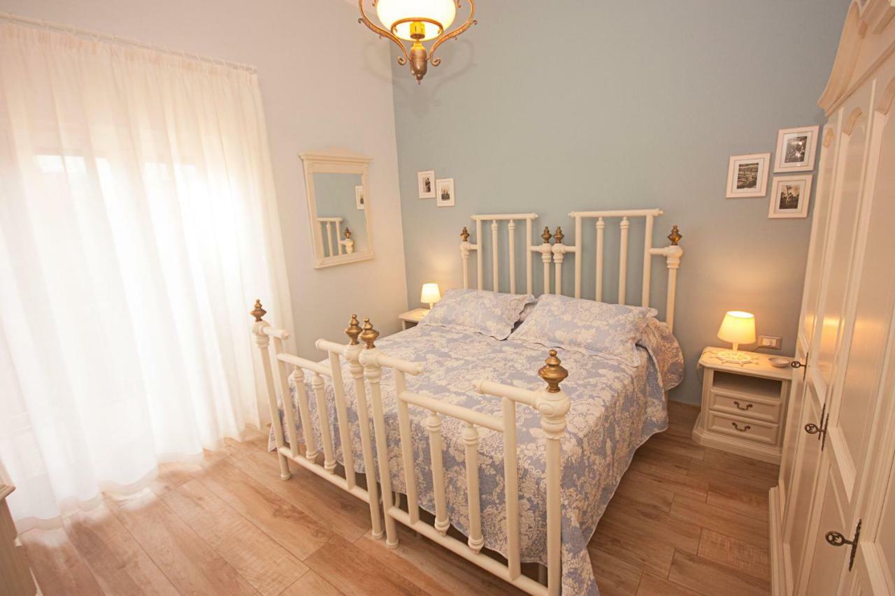 Il Punto A Maglie Hotel Bagian luar foto